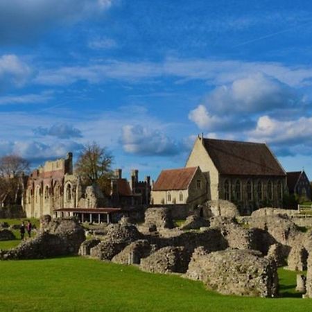 Canterbury Getaway With Ensuite Buitenkant foto