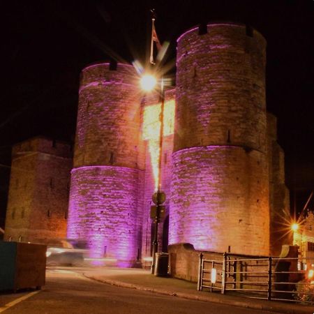 Canterbury Getaway With Ensuite Buitenkant foto