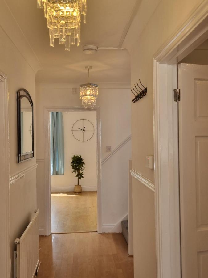 Canterbury Getaway With Ensuite Buitenkant foto